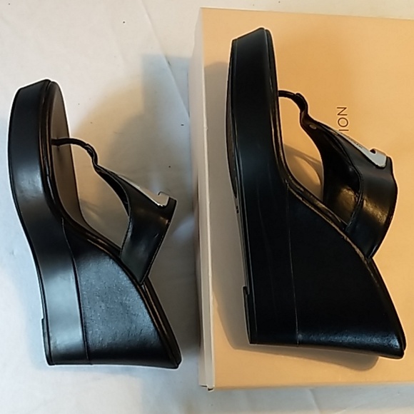 BCBG BG-QUIZ platform sandal - Picture 5 of 7